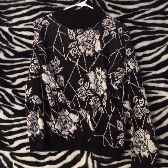 b&w rose vintage sweater