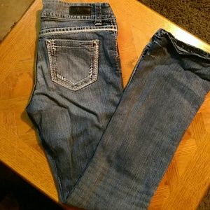 Buckle #  Daytrip Virgo jeans