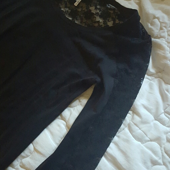 NWOT Black stretchy long sleeve w/lace - Picture 3 of 4