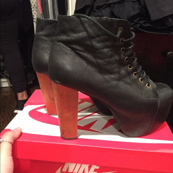 Jeffery Campbell Litas - Picture 3 of 4