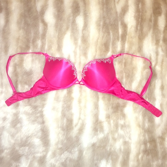 Victoria's Secret pink Bombshell Bra