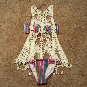 White Mingle Crotchet Knit Overlay
