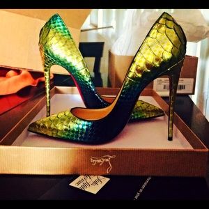Christian Louboutin 38.5 So Kate Mimosa Python