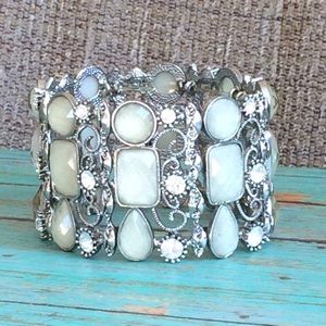 Bracelet- Silver w/ Rhinestones & Cream - Stretch