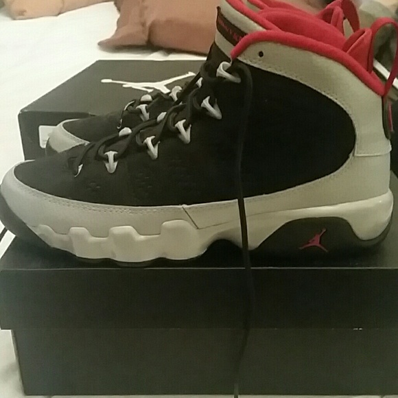 Air Jordan Retro 9 (Killroy) - Picture 2 of 4