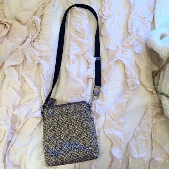 Coach Crossbody Bag - Picture 1 of 4