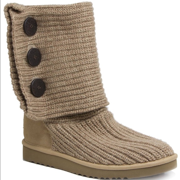 Classic carry UGG oatmeal
