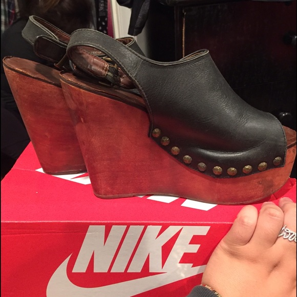 SOLD Jeffery Campbell Snick STD wedges - Picture 3 of 4