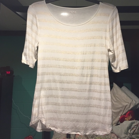 Apt. 9 short sleeve shirt