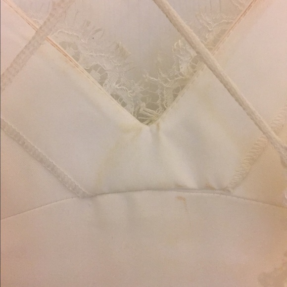 Additional Photos Cymbeline Wedding Gown - Picture 2 of 6