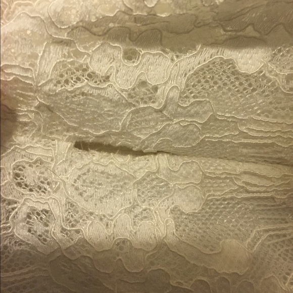 Additional Photos Cymbeline Wedding Gown - Picture 3 of 6