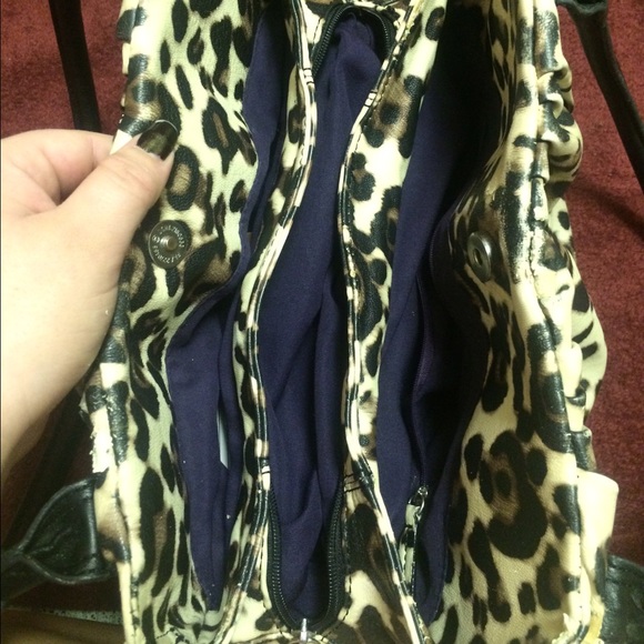Purse - Picture 3 of 3
