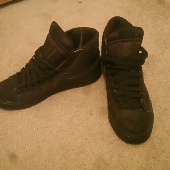 cheap all black nikes