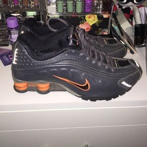 Nike Mens shox used