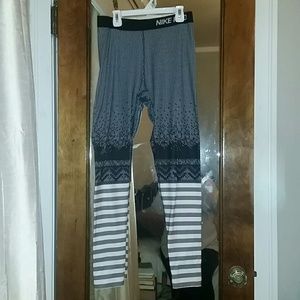 Nike leggings
