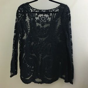 Black lace Pinterest-worthy blouse