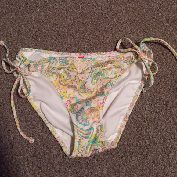 Victoria's Secret swimsuit bottoms