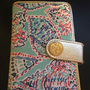 Lily Pulitzer iPhone 5 case and wristlet