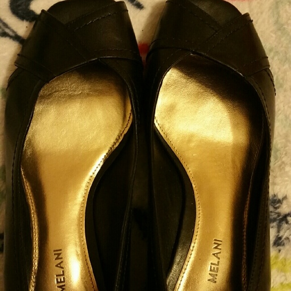 Wedge peep toe