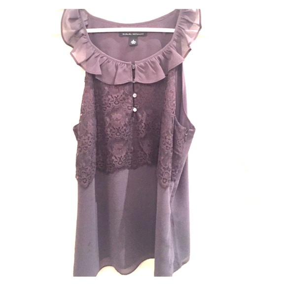 Banana Republic Top!