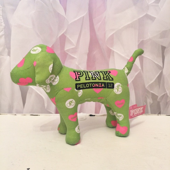 🚫SOLD🚫 VS PINK 2012 Pelotonia Mini Dog RARE