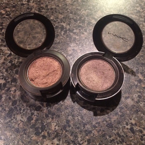 BUNDLE! MAC eyeshadow