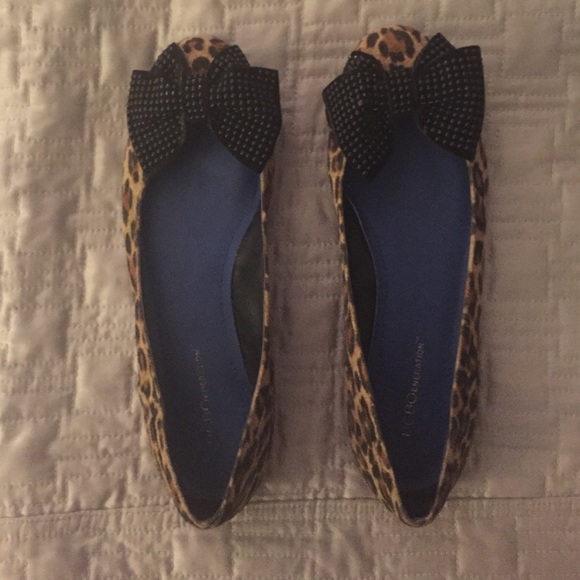 Leopard Studded Flat - Picture 1 of 2