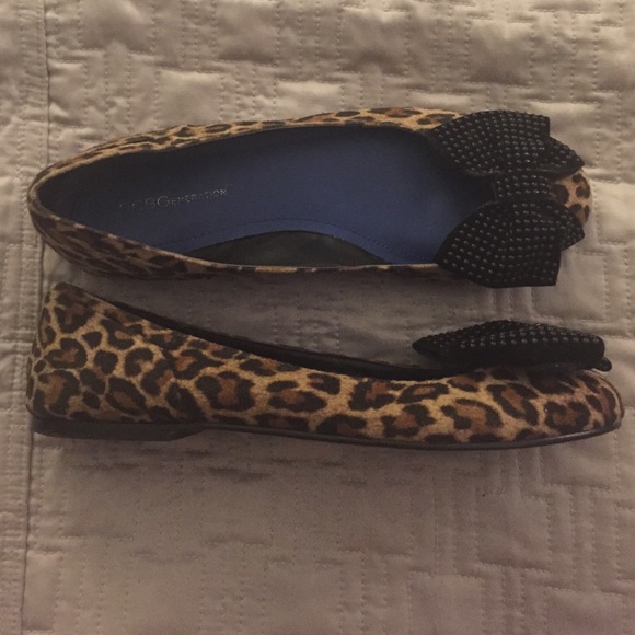 Leopard Studded Flat - Picture 2 of 2