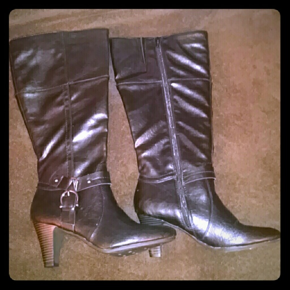 Ladies black knee high boots