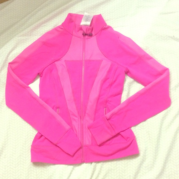 ivivva pink tight jacket for running and sports