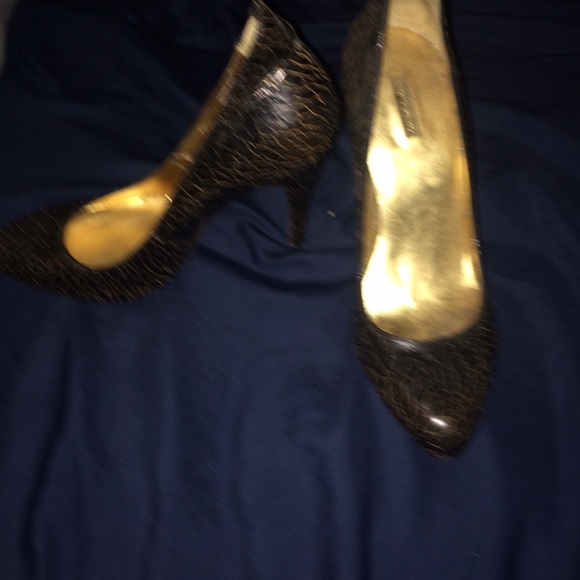 Almond Toe Pumps by Report - Picture 2 of 4