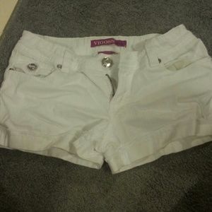 White Vigoss shorts