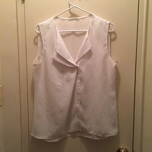 White Tahari sleeveless blouse