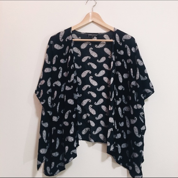 Brandy Melville Kimono