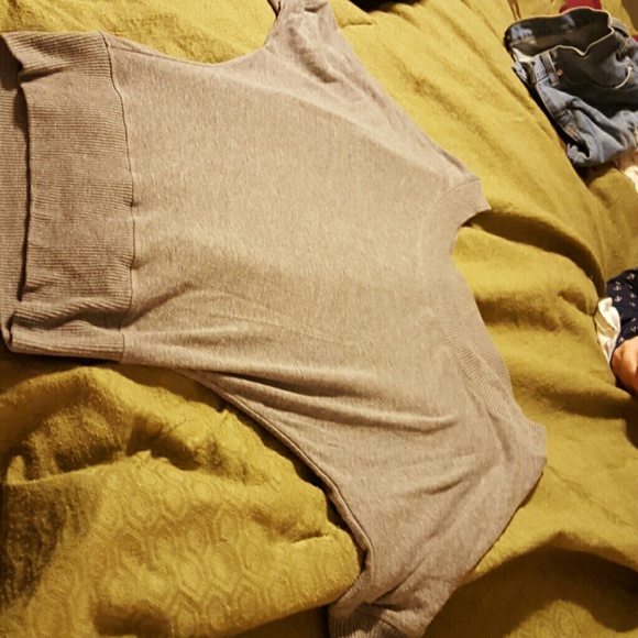 Off shoulder shirt