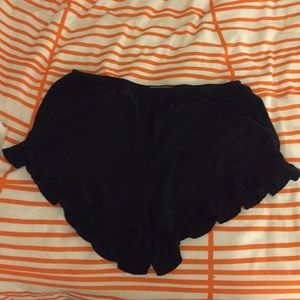 Brandy Melville flowy black shorts