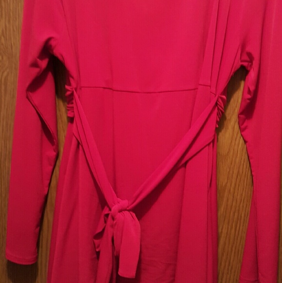 Motherhood Maternity - Picture 2 of 4