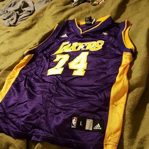 Kobe Bryant jersey
