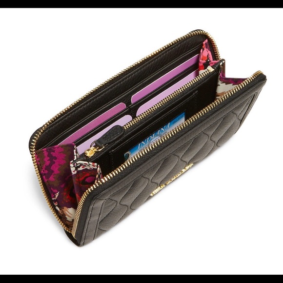 Vera Bradley wallet - Picture 4 of 4