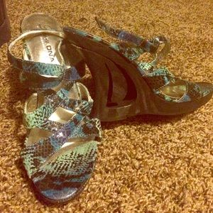 Diva DNA wedge design heel