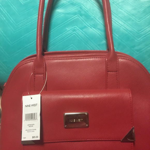 Handbag - Picture 2 of 2