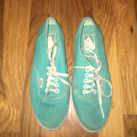 Vans, size 7 in women's and 5.5 in men's