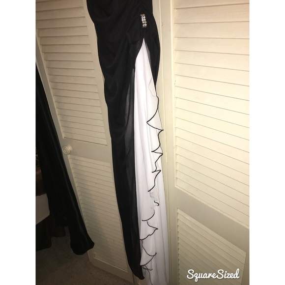 Prom dress - Picture 4 of 4