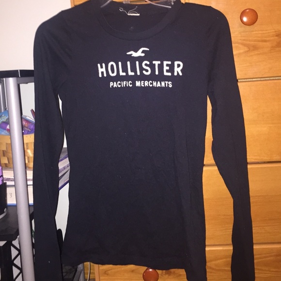 Hollister shirt