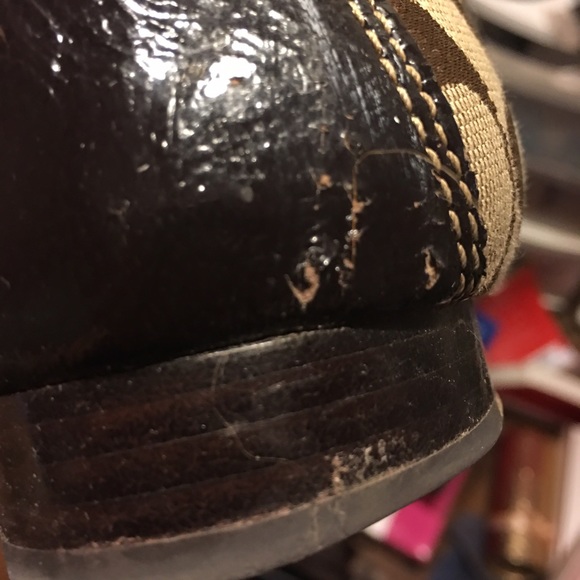 Coach - Picture 3 of 3