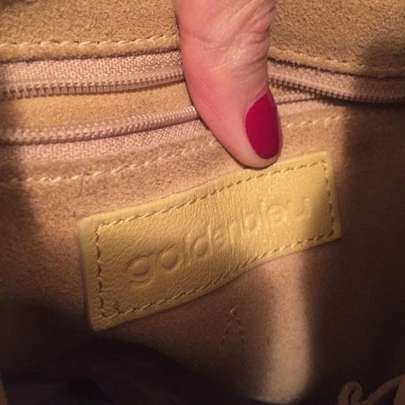 Golden Bleu yellow and gold studs purse - Picture 2 of 3