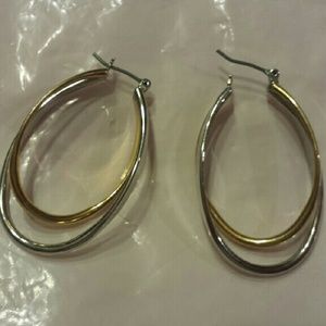 Lia sophia earrings