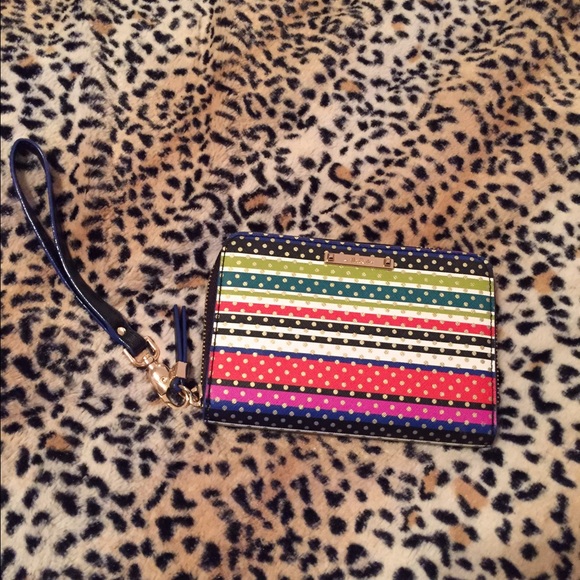 Stella and Dot Tech Wallet