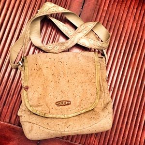 Keen Brooklyn II Travel Bag (Wool Boucle) - Green