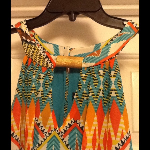 Maxi Dress with side slits. - Picture 3 of 4